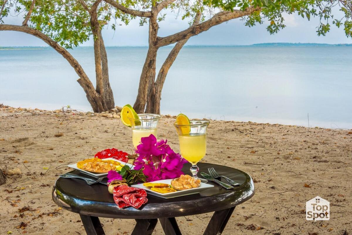 Seaside Topspot For 17 At Exclusive & Idyllic Isla Barú Exterior foto